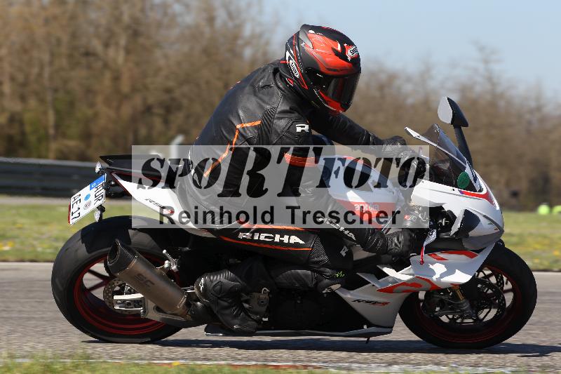 Archiv-2025/03 04.04.2025 TZ Motorsport ADR/Gruppe gruen/4